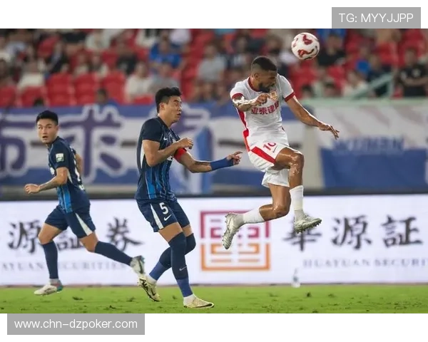 萨尔瓦多与奥莫伊胡安弗展开激烈争顶 互不相让 萨尔瓦多与奥莫伊胡安弗展开激烈争顶 互不相让