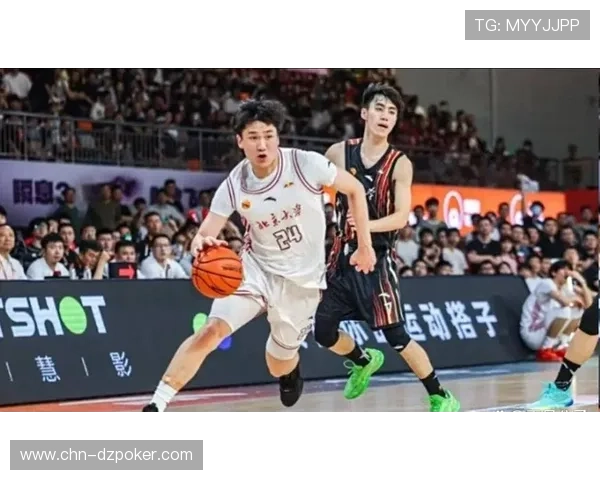 民营俱乐部靠青训突围，广州龙狮管子煜签约显策略